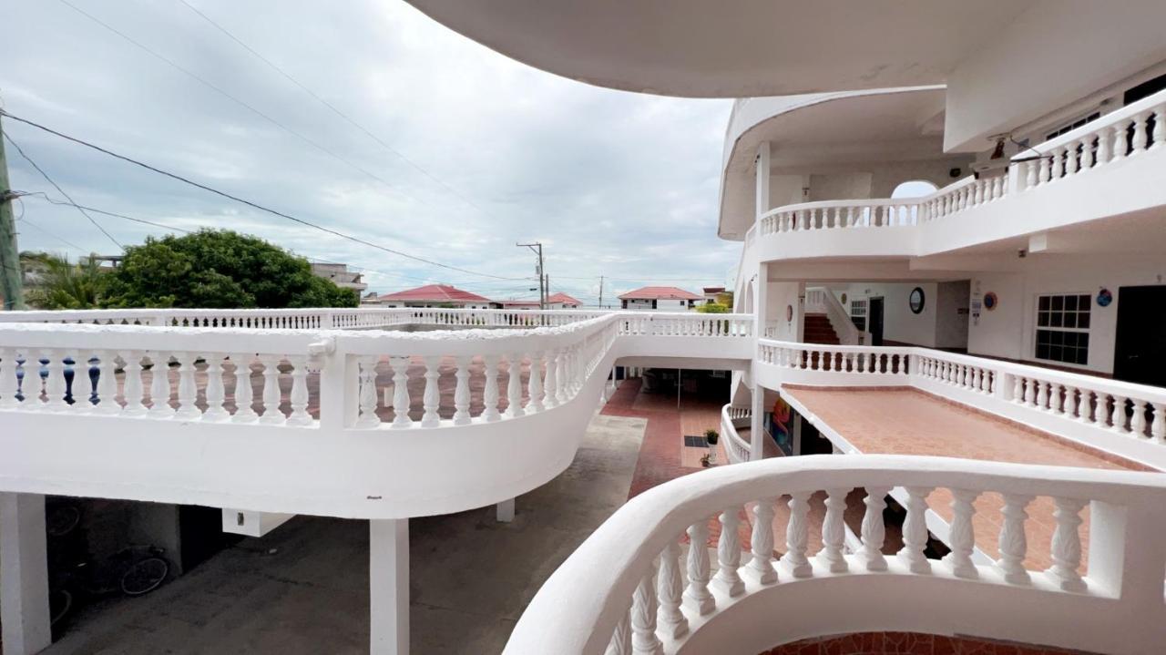 Las Palmas Hotel Corozal Eksteriør billede
