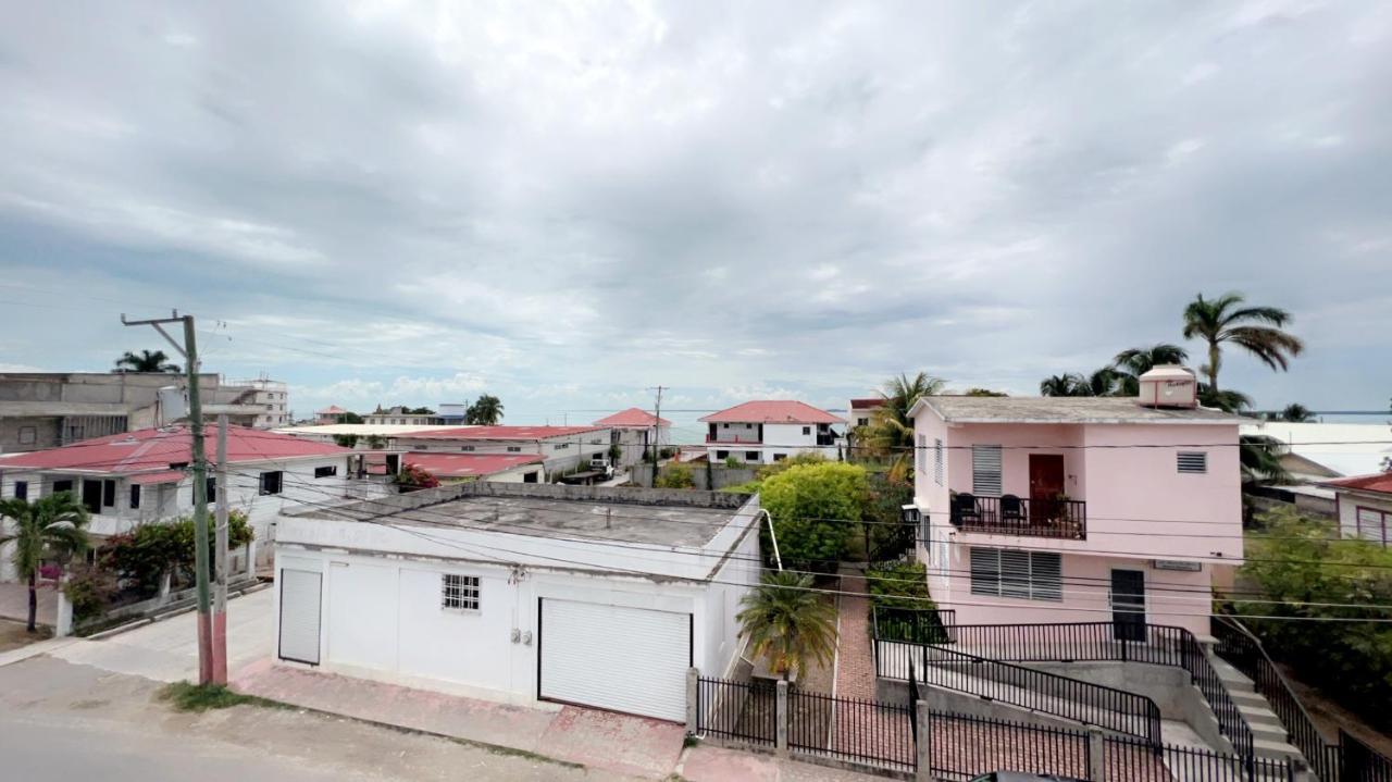 Las Palmas Hotel Corozal Eksteriør billede
