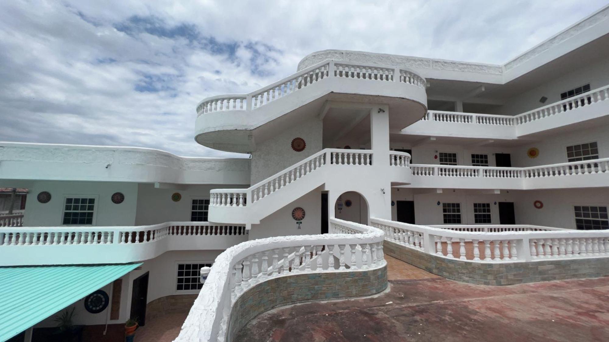 Las Palmas Hotel Corozal Eksteriør billede